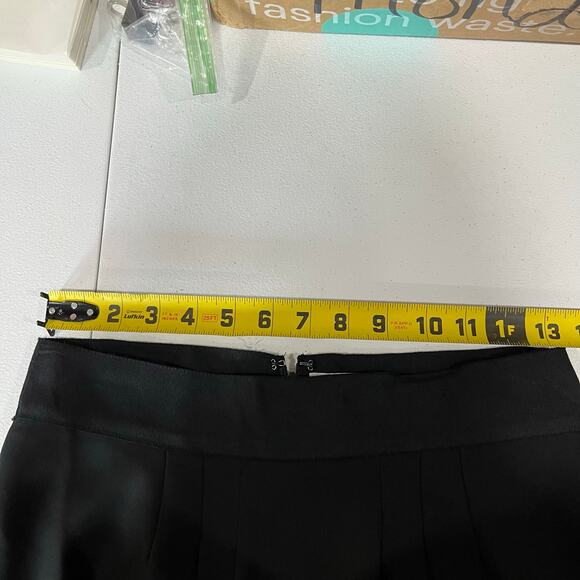 Gap Black Pleated Mini Skirt - Preppy Academic Style - Size 0 - Picture 6 of 7